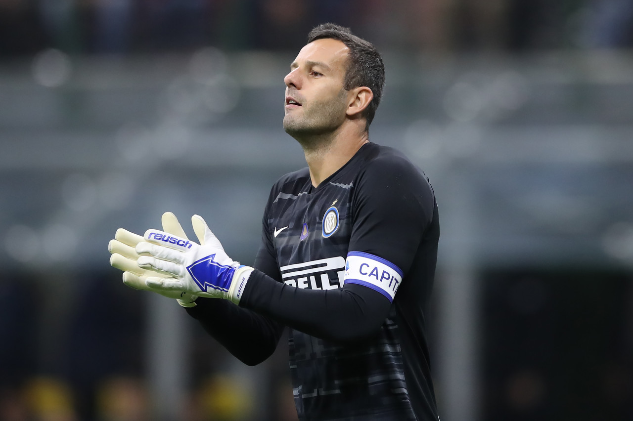 受到撞击影响？米切尔第三节仅5中2，得到4分1板1助