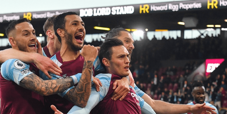 东契奇第三节单节轻取12分，三节得分来到30分