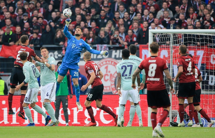 官方：38岁日本前国脚高桥秀人宣布退役