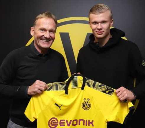 罗尔费斯：格里马尔多很期待对阵老东家本菲卡，他是球员楷模