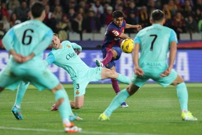 魔鬼主场，拜仁欧冠小组／联赛阶段主场37场不败（安联堡垒：拜仁欧冠小组赛与联赛主场37场不败）